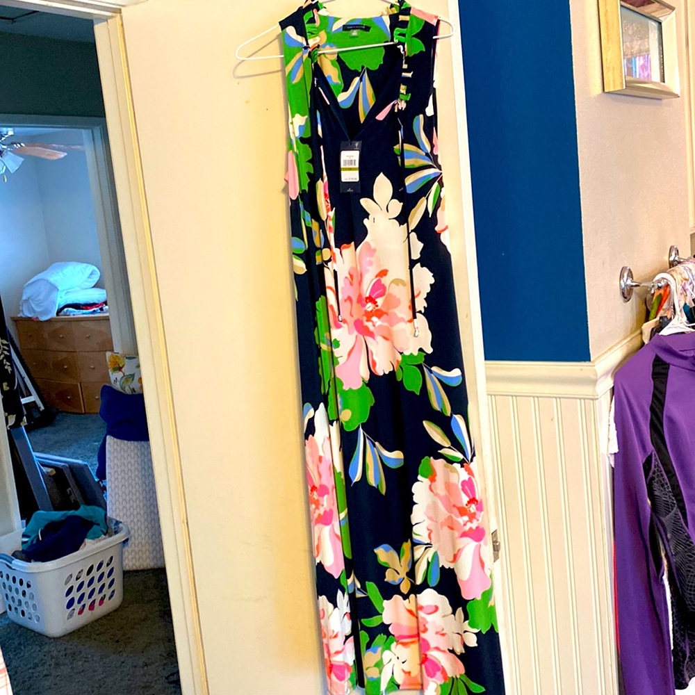 Tommy Hilfiger midi navy dress with peony’s